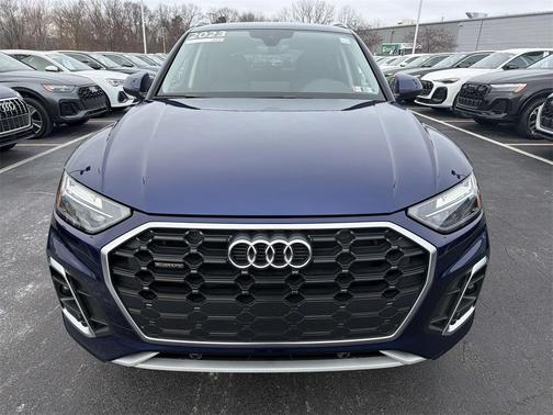 2023 Audi Q5 45 S line Premium