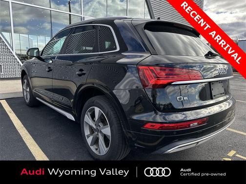 2023 Audi Q5 40 Premium