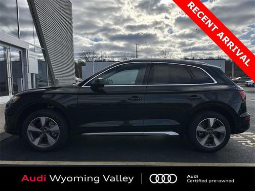2023 Audi Q5 40 Premium