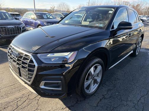 2023 Audi Q5 40 Premium