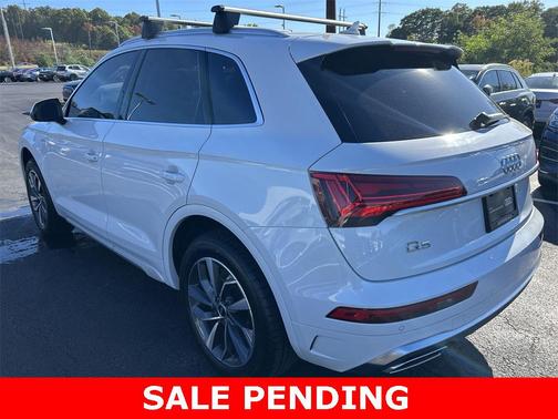 2023 Audi Q5 45 S line Premium Plus