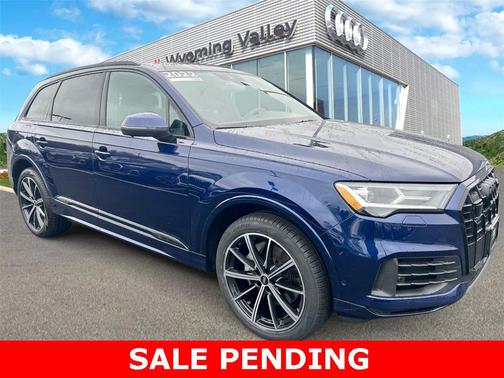 2022 Audi Q7 55 Premium Plus