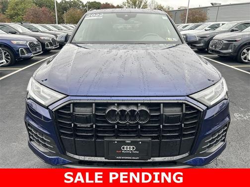 2022 Audi Q7 55 Premium Plus