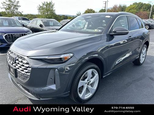 2025 Audi Q5 Premium Plus TFSI quattro S tronic