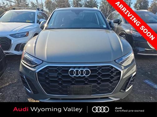 2023 Audi Q5 45 S line Premium