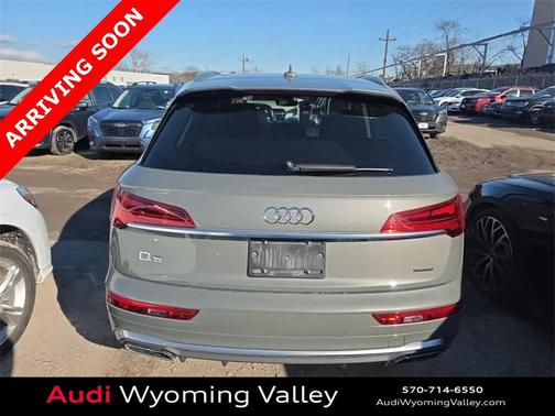 2023 Audi Q5 45 S line Premium