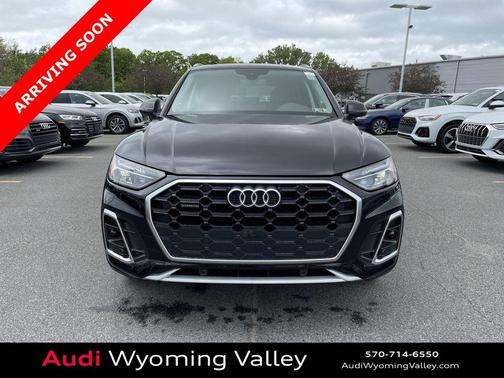 Mythos Black Metallic 2023 Audi Q5 45 S line Premium