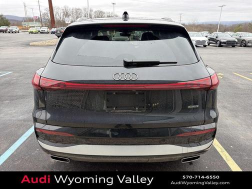 2025 Audi Q5 Premium TFSI quattro S tronic