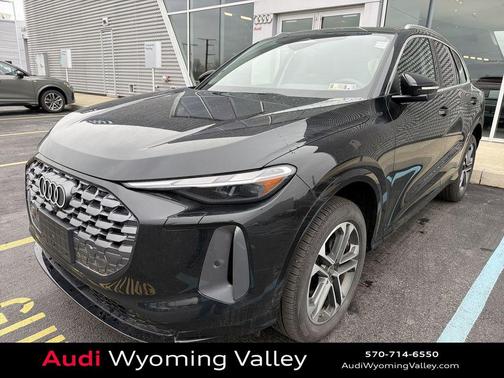 2025 Audi Q5 Premium TFSI quattro S tronic