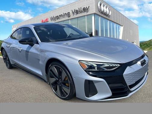 2022 Audi RS e-tron GT quattro