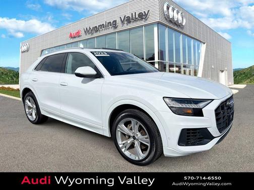 2023 Audi Q8 55 Premium