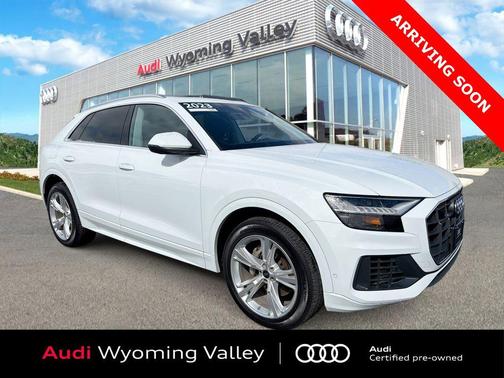 2023 Audi Q8 55 Premium