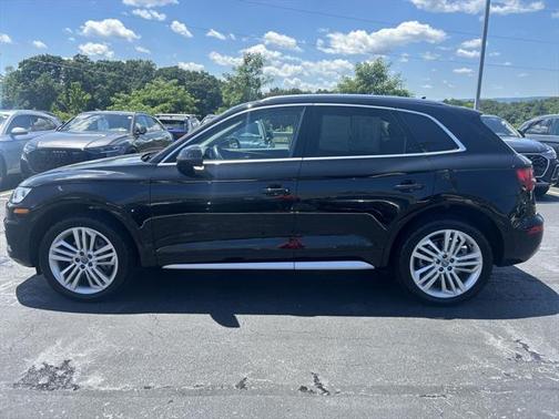 2018 Audi Q5 2.0T Premium Plus