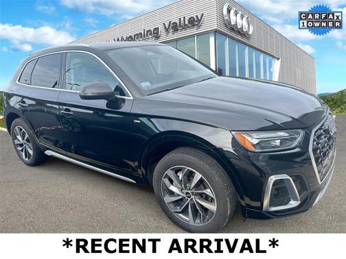 2022 Audi Q5 45 S line Premium Plus