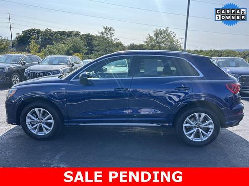 2022 Audi Q3 45 S line Premium