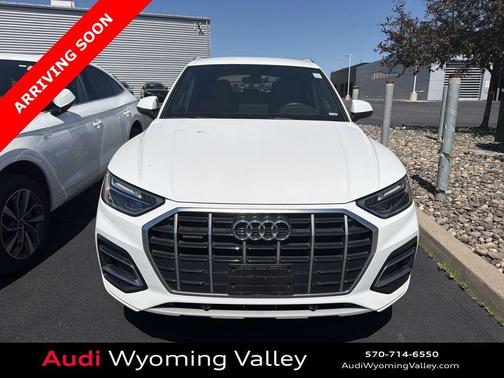 Ibis White 2023 Audi Q5 40 Premium