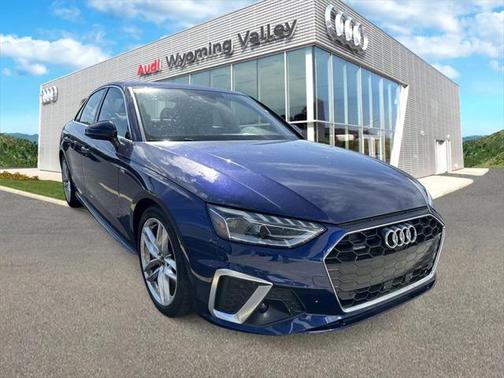 2022 Audi A4 45 S line Premium Plus