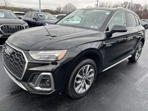 2022 Audi Q5 45 S line Premium