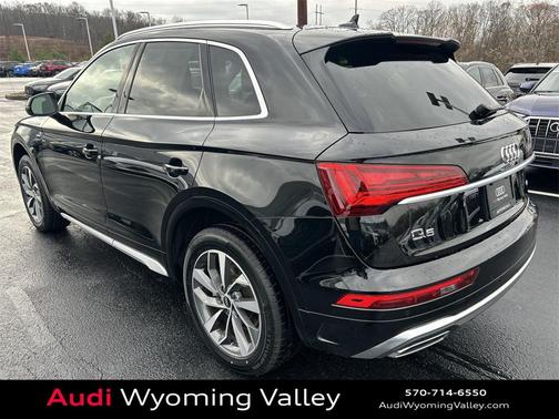 2022 Audi Q5 45 S line Premium
