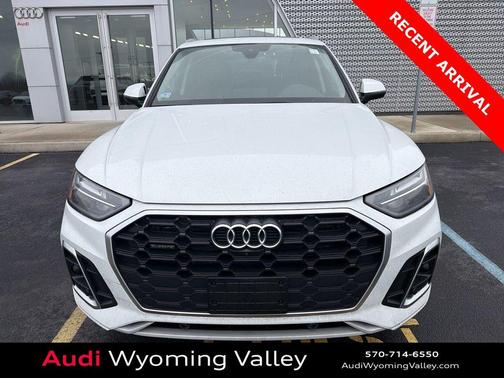 2023 Audi Q5 45 S line Premium Plus