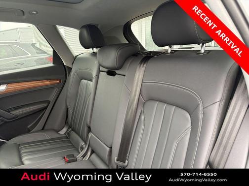 2023 Audi Q5 45 S line Premium Plus