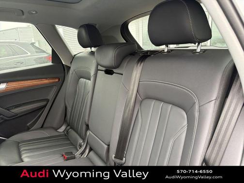 2023 Audi Q5 45 S line Premium Plus