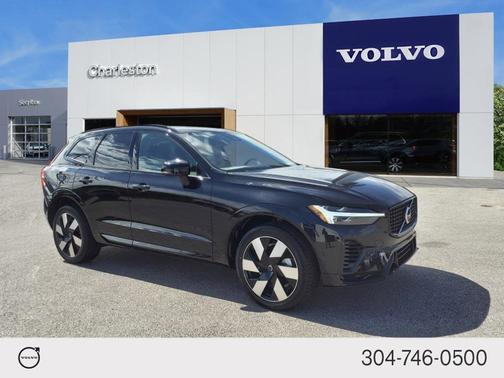2025 Volvo XC60 Plug-In Hybrid T8 Plus