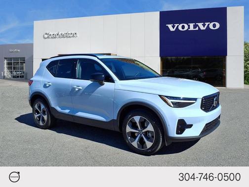 2026 Volvo XC40 B5 Plus