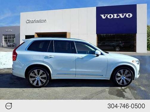 2023 Volvo XC90 B6 AWD Ultimate 7-Seater