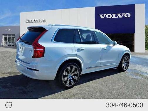 2023 Volvo XC90 B6 AWD Ultimate 7-Seater