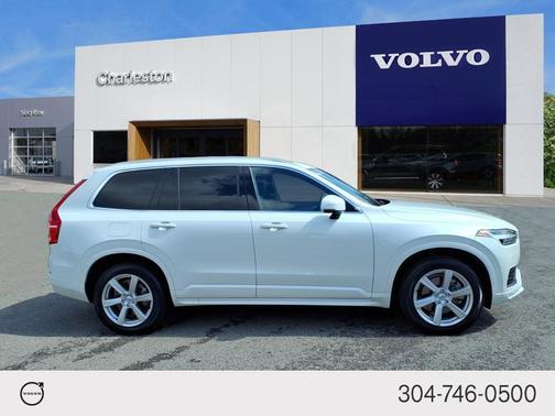 2023 Volvo XC90 B5 AWD Core