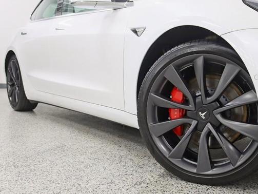 2020 Tesla Model 3 Performance