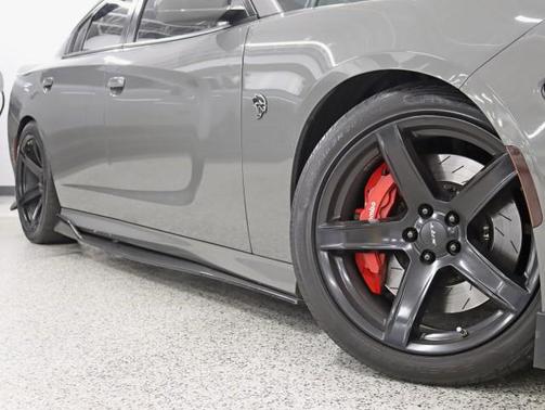 2017 Dodge Charger SRT Hellcat