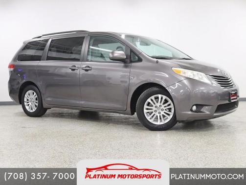 2013 Toyota Sienna LE