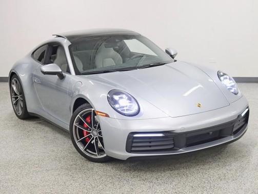 2020 Porsche 911 Carrera 4S