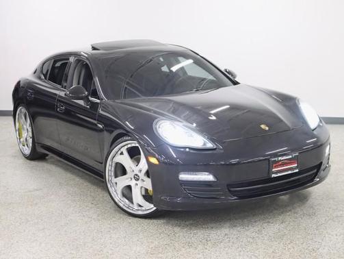 2011 Porsche Panamera 4
