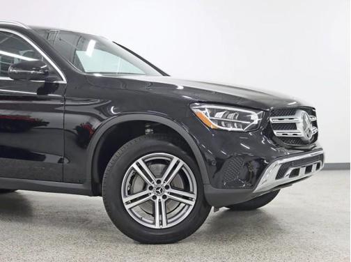 Black 2022 Mercedes-Benz GLC 300 4MATIC