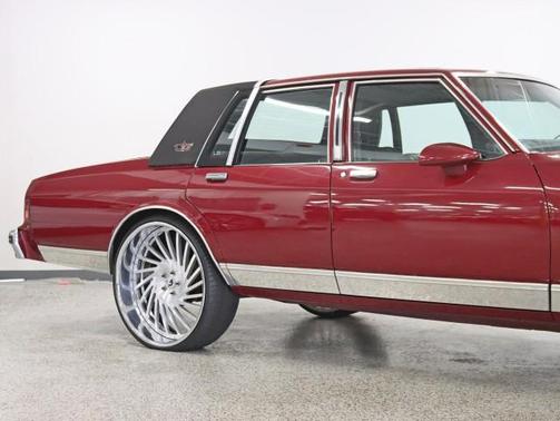1984 Chevrolet Caprice Classic Custom Built LS Motor Sounds 26in Forgiato's with Steering Wheel Custom Leather Loaded
