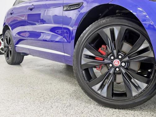 2018 Jaguar F-PACE S