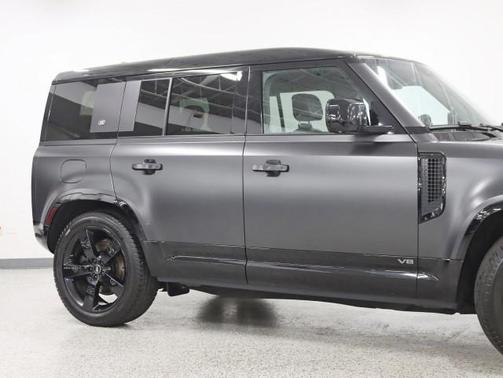 2023 Land Rover Defender 110 Carpathian Edition