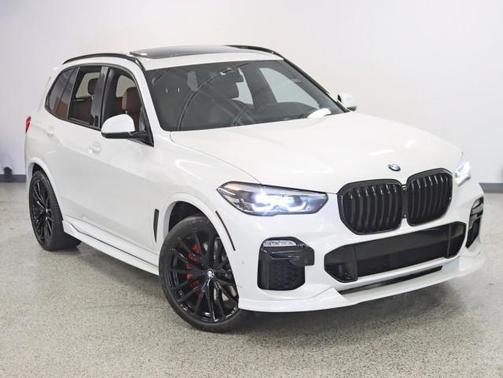 2021 BMW X5 M50i