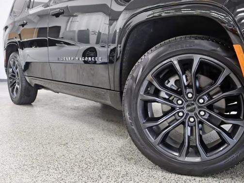 2023 Jeep Grand Wagoneer Series III Obsidian 4x4