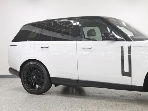 2023 Land Rover Range Rover P400 SE
