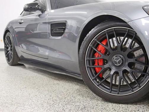 2016 Mercedes-Benz AMG GT Carbon Ground Effects Exclusive Interior Pkg AMG Dynamic Plus Lane Track Pkg Loaded