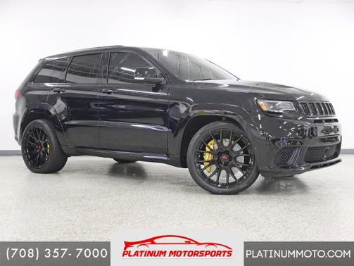 Diamond Black Crystal Pearlcoat 2021 Jeep Grand Cherokee Trackhawk