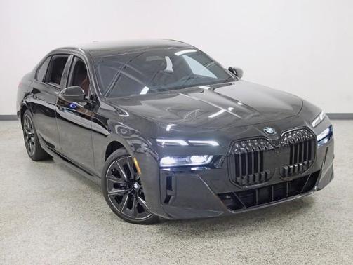 2023 BMW 760 i xDrive
