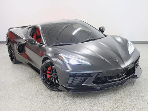 Black 2020 Chevrolet Corvette Stingray w/3LT