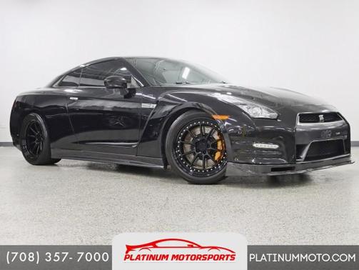2014 Nissan GT-R Black Edition