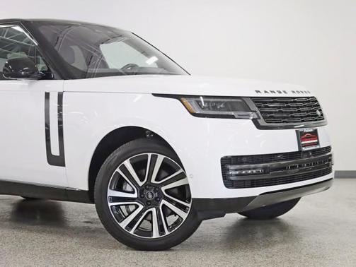 2023 Land Rover Range Rover P400 SE