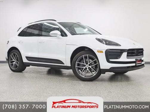 2023 Porsche Macan Pano Nav Back Up Camera Leather Loaded